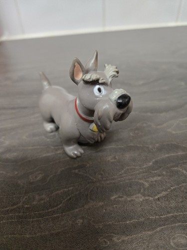 Disney tramp dog figure lady - tramp,