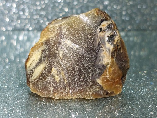 Raw sumatra amber uv - amber, 28.9g