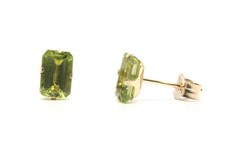 9ct Gold Peridot studs