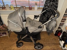 Silver Cross Pioneer Pram
