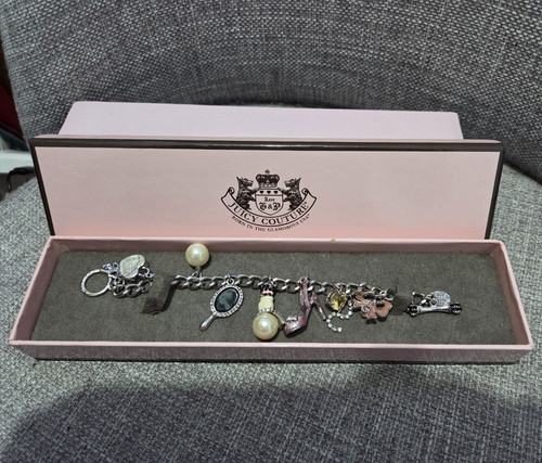 Juicy couture silver tone - juicy,