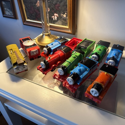 Trackmaster motorised train - motorised,