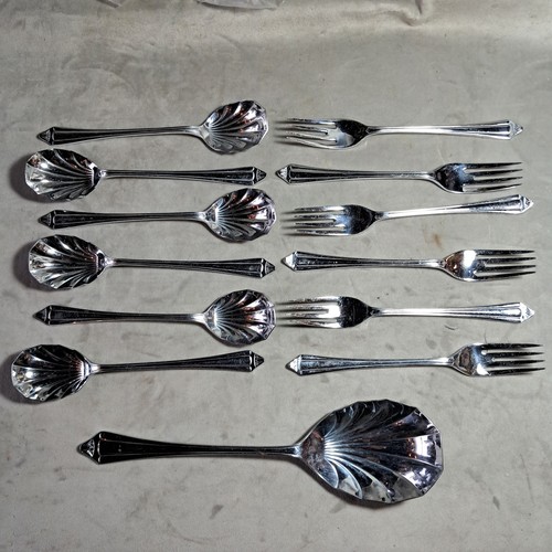 Vintage dessert spoons forks - vintage, spoons,