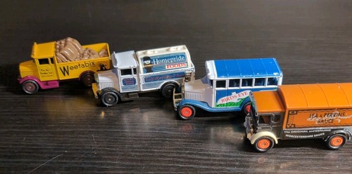 Set corgi trucks with - corgi,