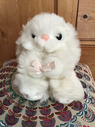 Vintage gifts treats - &,