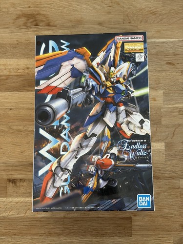 Bandai 100 xxxg 01w - 1/100, xxxg-01w