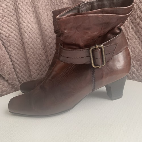 Ladies brown soft leather - soft,