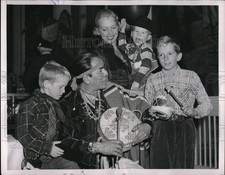 1953 Press Photo Chief Hill