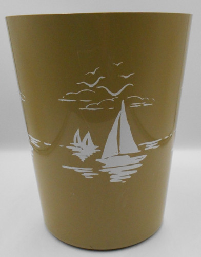 Vintage 1970 plastic waste - 1970's,