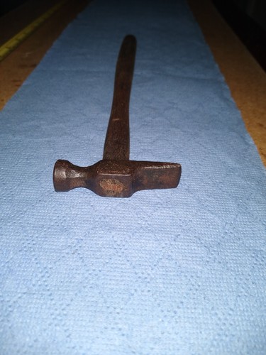 Antique hammer total weight - antique,