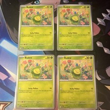 Playset - 4 x  Budew  004/131 - Pokémon / Prismatic Evolutions