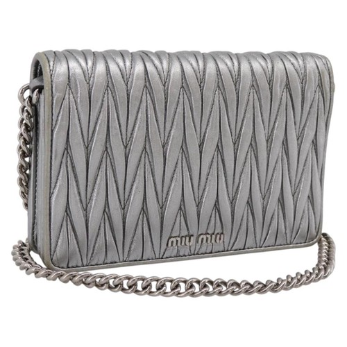 Miu matelasse chain - miu,