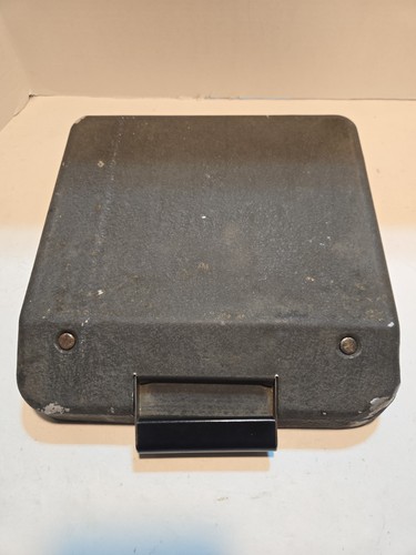 Hermes baby typewriter - in, case
