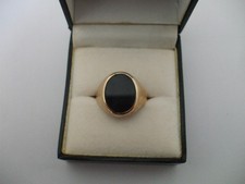123 Vintage Hallmarked  Mens 9ct Gold Black Onyx Oval Signet Ring Size UK R-S