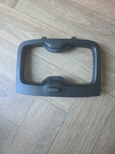 Vauxhall grandland cup holder - vauxhall,