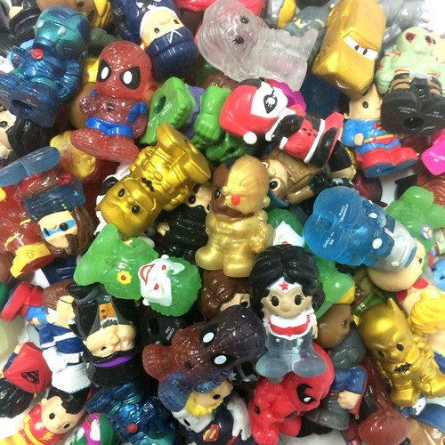 Random 10pcs ooshies - dc, comics