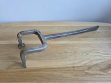 Vintage Coopers Flagging Iron