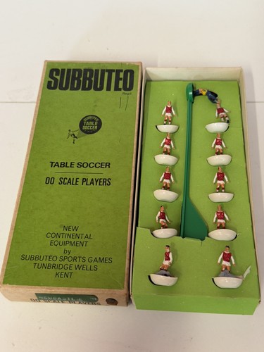 Subbuteo arsenal barnsley hw - ,