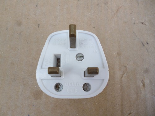 Vintage delta mem plug 13a - mem,