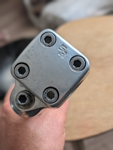 Sakae ringyo 422 stem - (sr),
