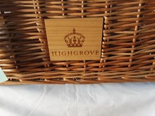 HIGHGROVE PICNIC HAMPER WITH LABEL SHOWING FROM ROD AND PENNY FOR XMAS
