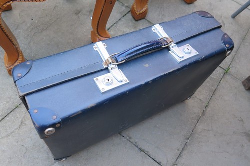 1940s vintage blue revelation - vintage,
