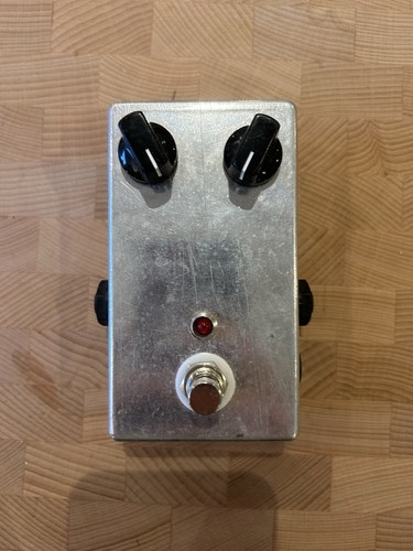 Red rocket pedals noise - rocket,