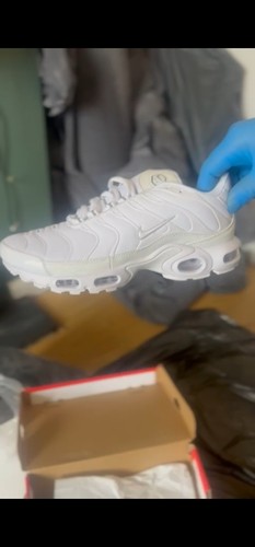 Nike white tns - nike,