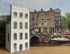 KLM Delft Blue Miniature House