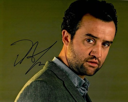 Daniel mays actor signed - mays,