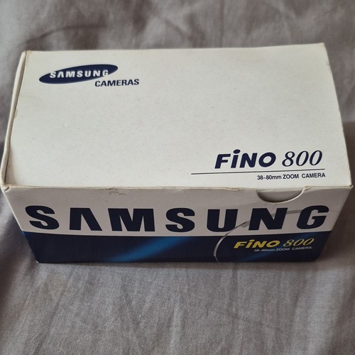 Samsung fino 800 - 35mm, compact