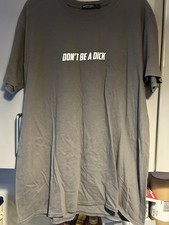 Ladies Writing Grey T-shirt Nasty Gal Size L Excellent Condition