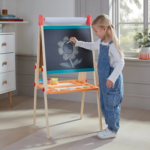 Crafty wooden easel - wooden,
