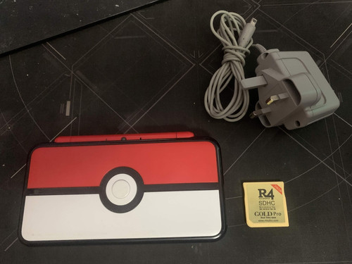Nintendo 2ds pokeball - xl,