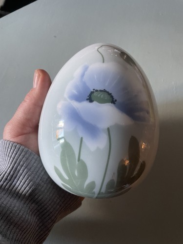 Eichwald underglaze egg - , jar