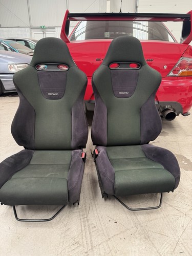 Recaro front seats - front, honda