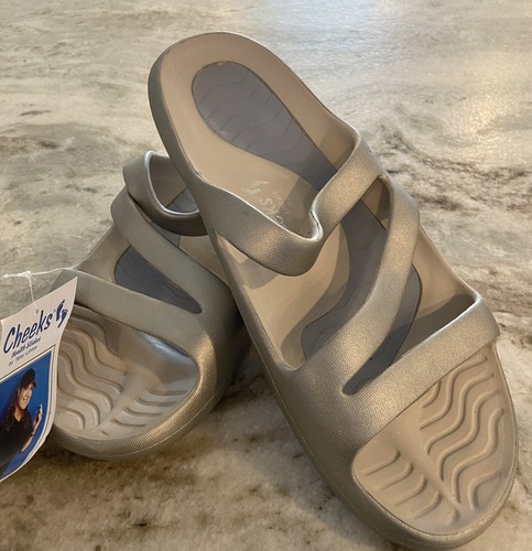 New cheeks sandals - new,