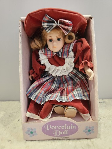 Vintage porcelain doll hand - vintage,