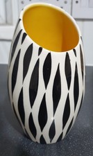 RARE 1950s ZEBRETTE SANDLAND WARE VASE EXCELLENT CONDITION NO CHIPS OR CRACKS