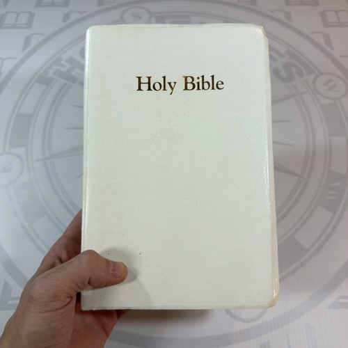 Holy bible nkjv new - holy, king