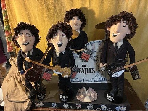Applause presents the - applause, beatles