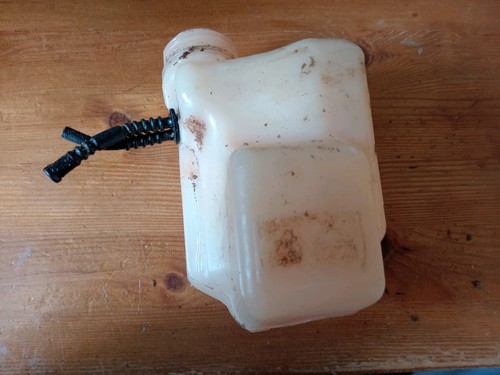 Makita dcs34 petrol chainsaw - makita,