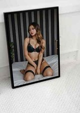 BEAUTIFUL SEXY ASIAN GIRL BED