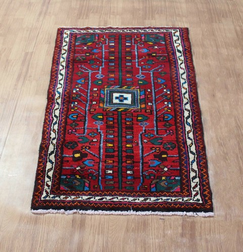 Traditional vintage wool - traditional,