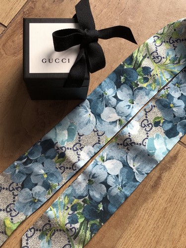 Gucci silk blue bloom scarf - blue,