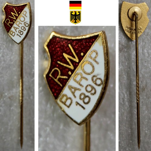 Football football badge pin