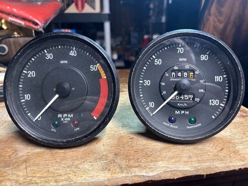 Triumph tr6 smiths tachometer - triumph,