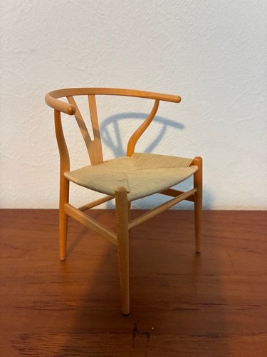 Vitra miniatures ch24 wishbone - ch24,