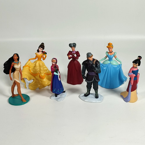 Disney princess figure bundle - disney,