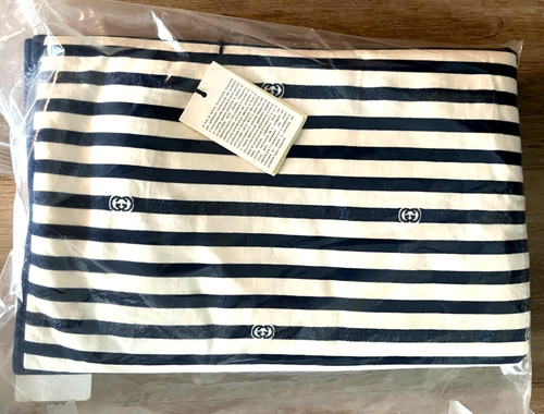 Nwt gucci made italy - nwt,